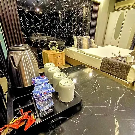 Deniz Taksim 酒店